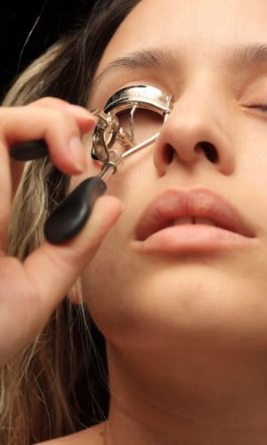 725b871b36a05eafa3a968a8321d7332